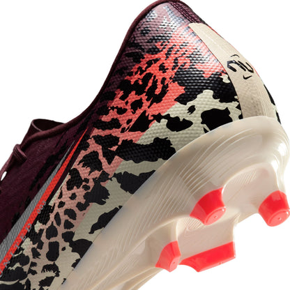 Nike United Mercurial Vapor 16 Academy Multi-Ground Low-Top Soccer Cleats